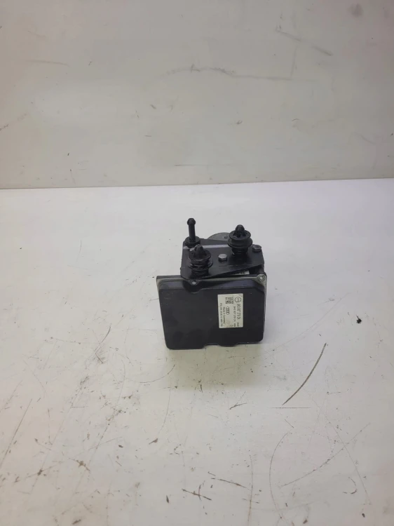 POMPA ABS ESP AUDI A4 A5 8K0907379CN 8K0614517GT