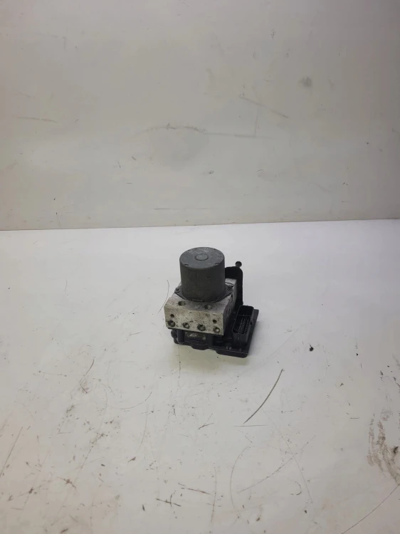 POMPA ABS ESP AUDI A4 A5 8K0907379CN 8K0614517GT