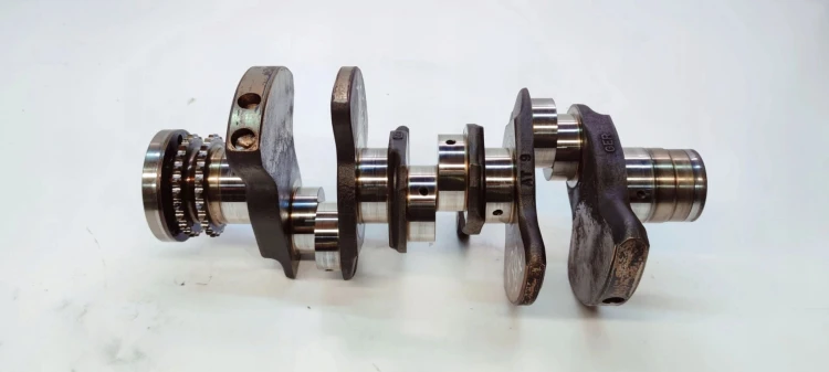 WAŁ KORBOWY AUDI A6 C6 C7 A8 D3 2.8 FSI BDX CHV 06EQ 06E101Q *38*