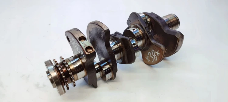WAŁ KORBOWY AUDI A6 C6 C7 A8 D3 2.8 FSI BDX CHV 06EQ 06E101Q *38*