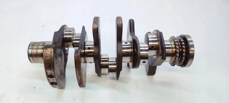 WAŁ KORBOWY AUDI A6 C6 C7 A8 D3 2.8 FSI BDX CHV 06EQ 06E101Q *38*