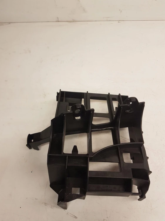 UCHWYT MOCOWANIE STEROWNIKA AUDI A4 B8 8K1971845
