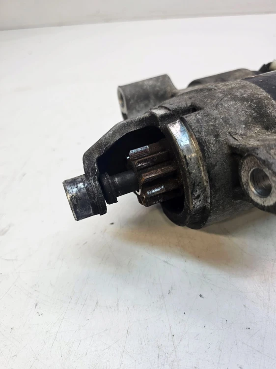 ROZRUSZNIK AUDI A4 B8 A5 Q5 2.0 TDI 03L911021 *86*