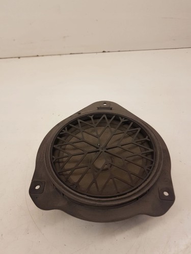 GŁOŚNIK TYŁ AUDI A5 COUPE 8T0035411