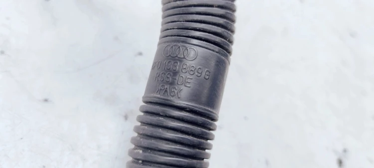 RURA WĄŻ POWIETRZA AUDI A6 C6 4F0133889G