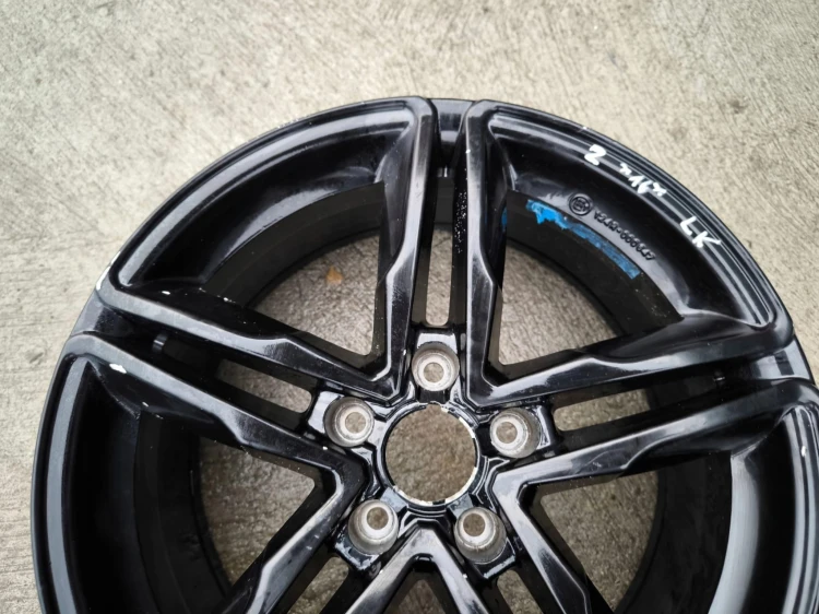 FELGA ALUMINIOWA KBA 47965 AUDI VW SEAT SKODA 7.5J R17 ET 35 Z*16* LK