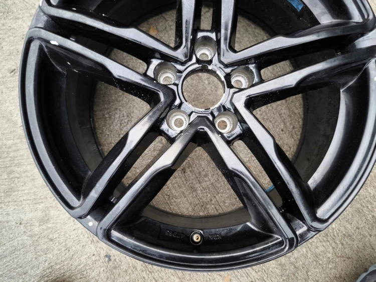FELGA ALUMINIOWA KBA 47965 AUDI VW SEAT SKODA 7.5J R17 ET 35 Z*16* LK