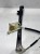 MECHANIZM PODNOSZENIA SZYBY LEWY PRZÓD AUDI 4M0837461A