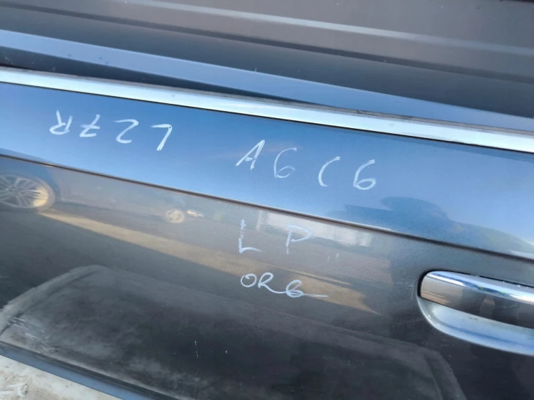 DRZWI LEWY PRZÓD AUDI A6 C6 LZ7R 2004-2011 ORYGINAŁ BEZ KOROZJI !!!