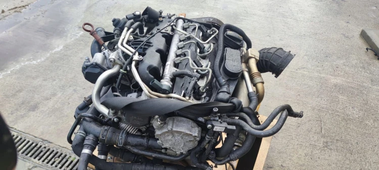 SILNIK KOMPLETNY AUDI A5 8T A4 B8 Q5 SEAT 2.0 TDI CAGA CAG 143KM ***6