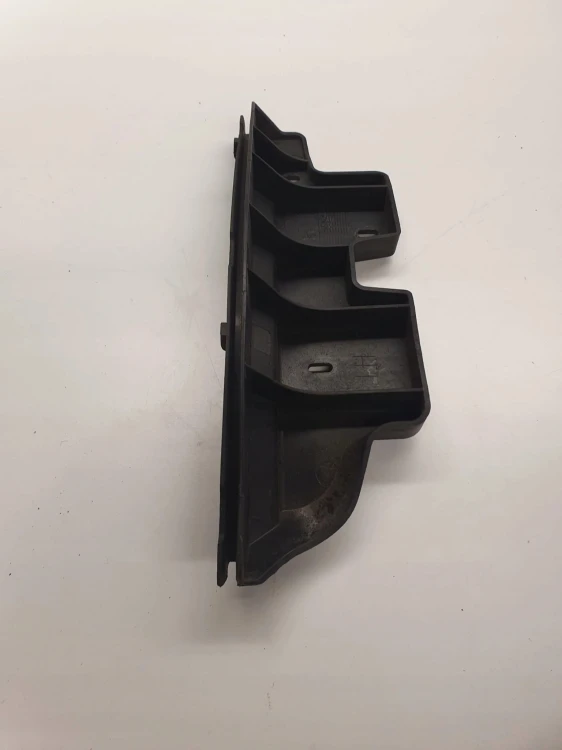 ŚLIZG ZDERZAKA LEWY TYŁ AUDI A6 C6 4F5807897