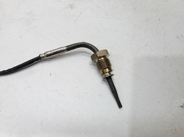 CZUJNIK TEMPERATURY SPALIN SONDA AUDI A3 8Y 1.5 TFSI 05E919529E