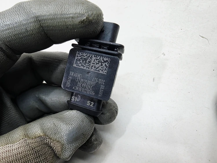 CZUJNIK TEMPERATURY SPALIN SONDA AUDI A3 8Y 1.5 TFSI 05E919529E