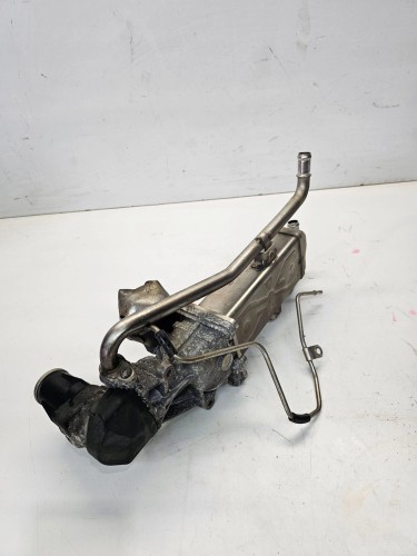 CHŁODNICA SPALIN EGR ZAWÓR AUDI VOLKSWAGEN SEAT SKODA 1.6 TDI 03L131512CE