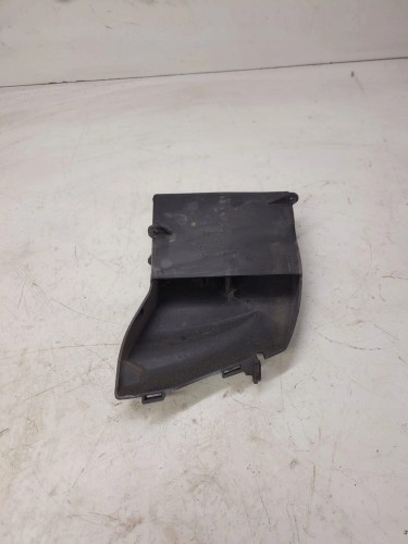 KANAŁ WLOT POWIETRZA PRAWA AUDI A8 D3 4E0129618Q