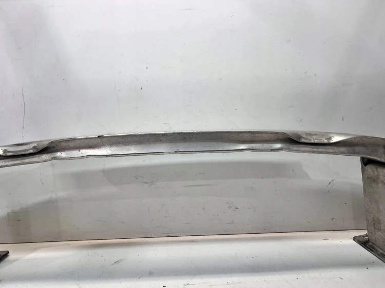 BELKA POD ZDERZAK PRZÓD AUDI Q5 FY 80A807113E USZKODZONA