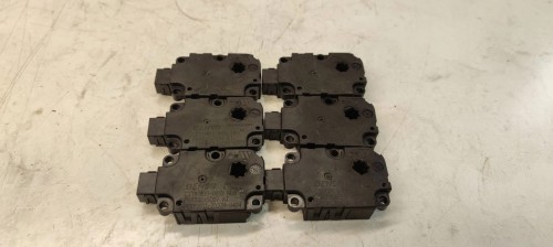SILNICZEK NAGRZEWNICY AUDI VW SEAT 113930-0855