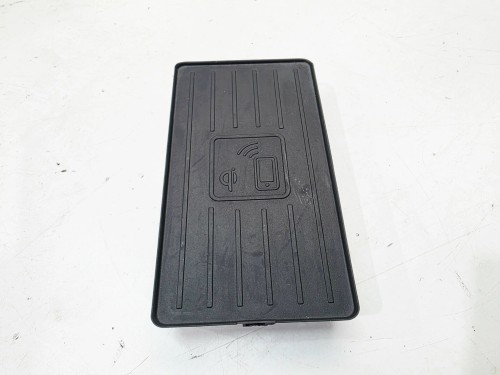 ŁADOWARKA INDUKCYJNA AUDI A3 8V Q2 81A035502