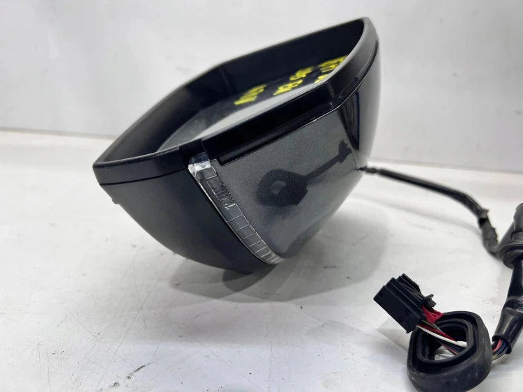 LUSTERKO PRAWE EL. SKŁ. AUDI Q5 FY 80B857410C 14 PIN EU LZ7S