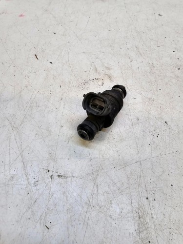 WTRYSK WTRYSKIWACZ AUDI VW SEAT 1.6 MPI 06A906031BT