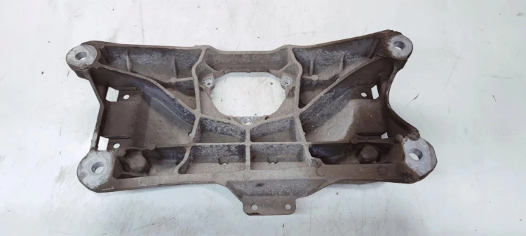 ŁAPA PODPORA SKRZYNI BIEGÓW AUDI A4 B8 A5 8T Q5 8K0399263BK