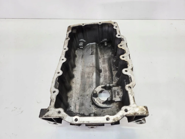 MISKA OLEJOWA AUDI VOLKSWAGEN SEAT SKODA 1.6 2.0 TDI 03G103603AF AD