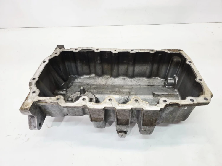 MISKA OLEJOWA AUDI VOLKSWAGEN SEAT SKODA 1.6 2.0 TDI 03G103603AF AD