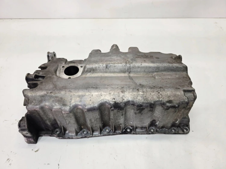 MISKA OLEJOWA AUDI VOLKSWAGEN SEAT SKODA 1.6 2.0 TDI 03G103603AF AD