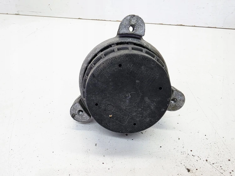 PODUSZKA ŁAPA SILNIKA PRAWA BMW 5 F10 6785602-01