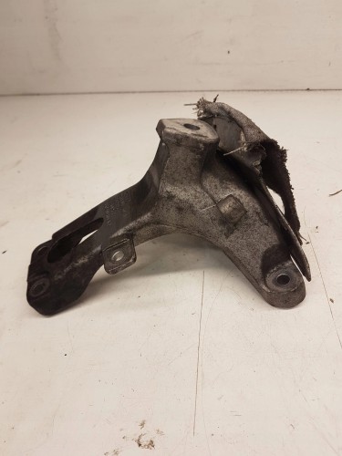 ŁAPA SILNIKA PRAWA AUDI A4 B8 A5 Q5 8K0199308AQ