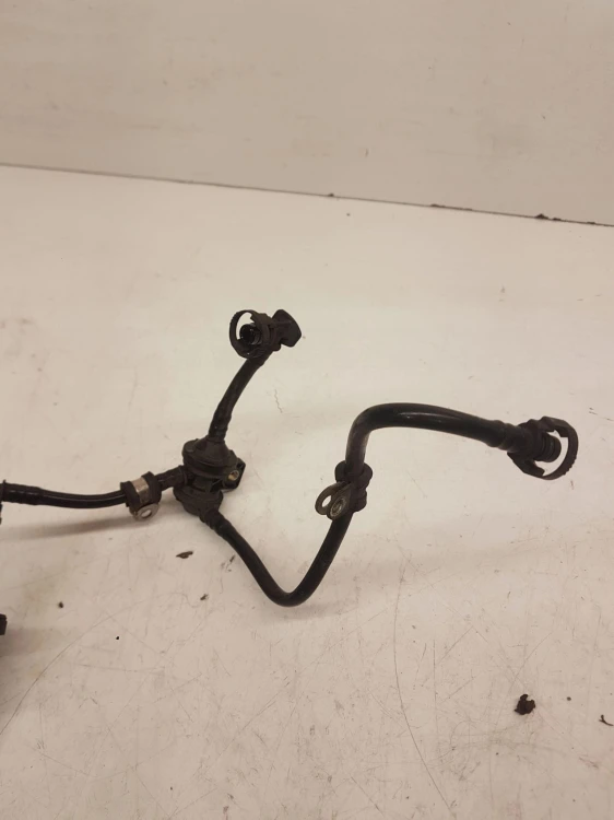 PRZEWODY PODCIŚNIENIA AUDI A4 B7 TFSI 06E906517A