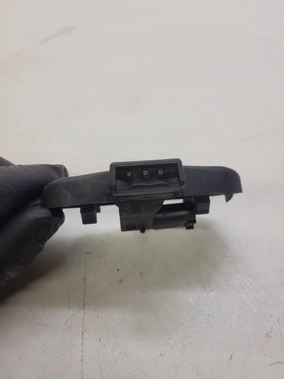 DYSZA SPRYSKIWACZA LEWA AUDI A5 8T A4 8T0955987