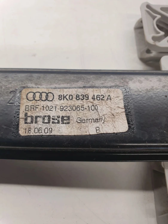 MECHANIZM SZYBY PODNOŚNIK PRAWY TYŁ A4 B8 8K0839462 SEDAN AVANT KOMBI ORG !