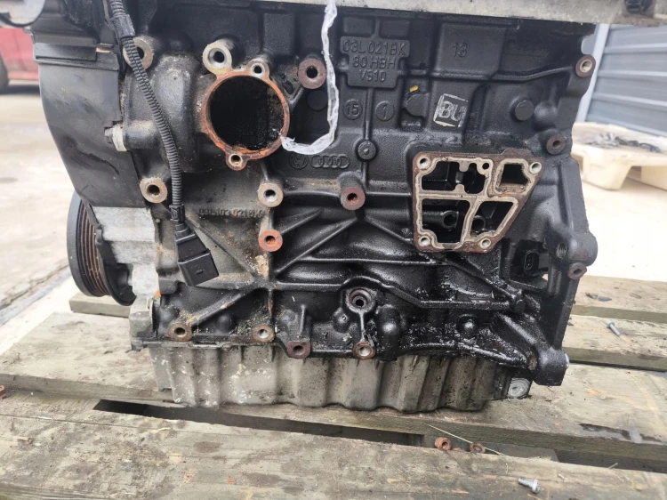 SILNIK BEZ OSPRZĘTU AUDI VW SEAT SKODA 1.6 TDI CAY ORYGINAŁ !!!