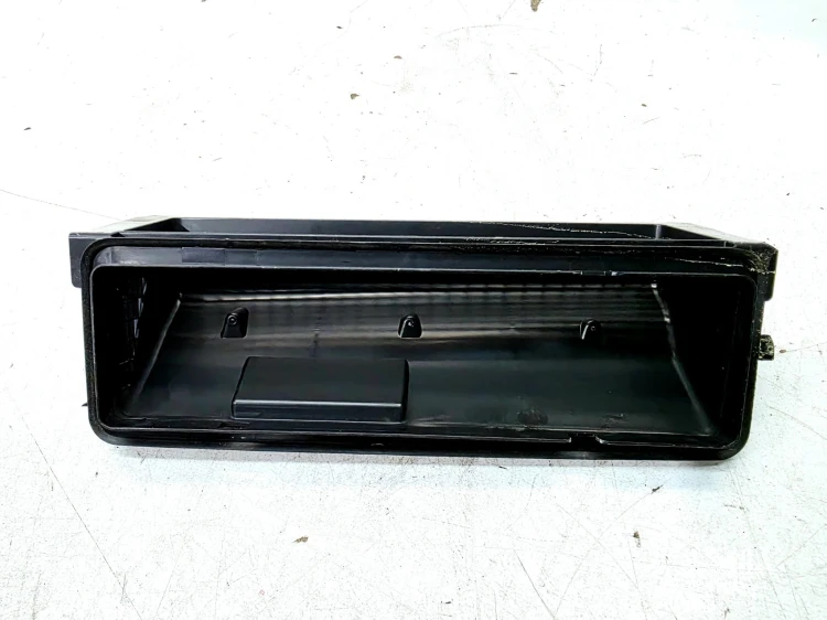WLOT DOLOT POWIETRZA DO KABINY AUDI Q4 E-TRON 1EC819060A