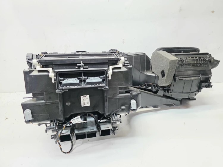 NAGRZEWNICA KOMPLETNA AUDI A6 C7 A7 4G1820005H