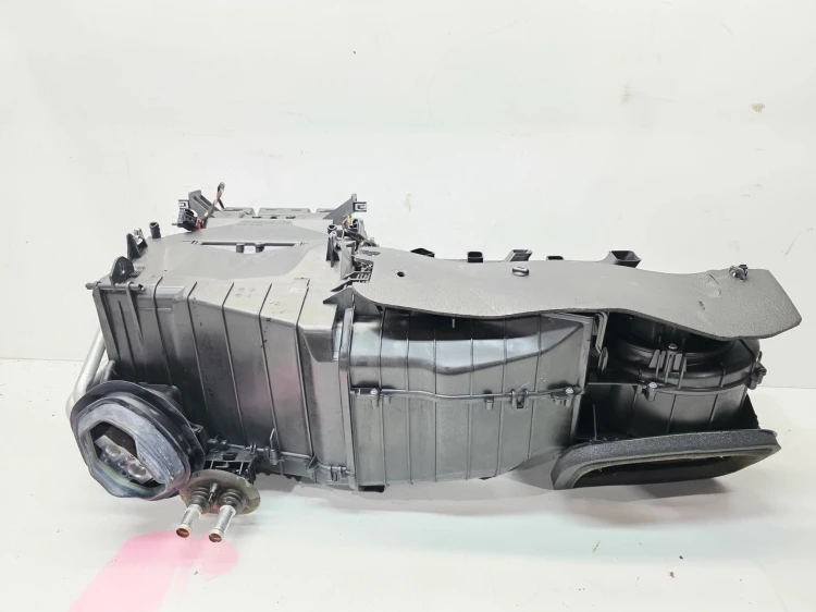 NAGRZEWNICA KOMPLETNA AUDI A6 C7 A7 4G1820005H