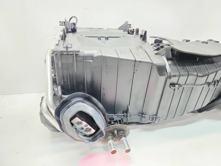 NAGRZEWNICA KOMPLETNA AUDI A6 C7 A7 4G1820005H