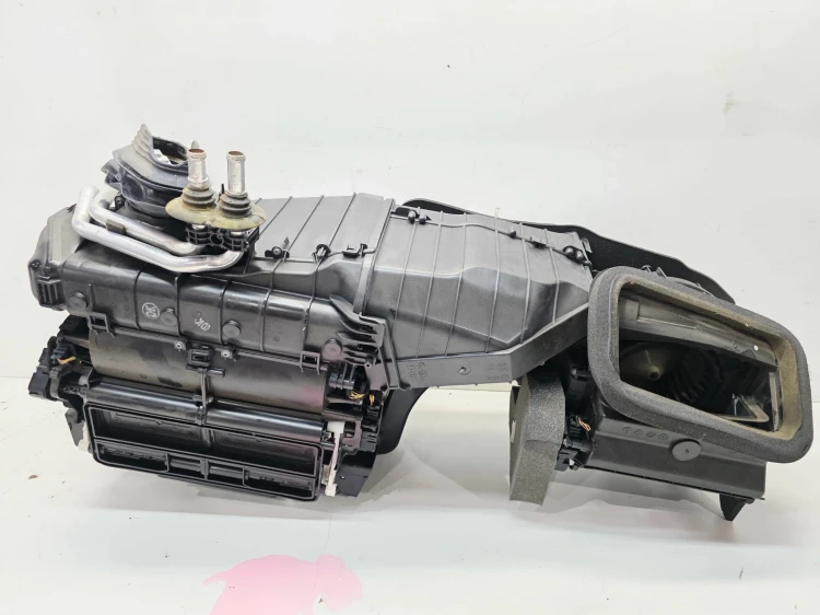NAGRZEWNICA KOMPLETNA AUDI A6 C7 A7 4G1820005H