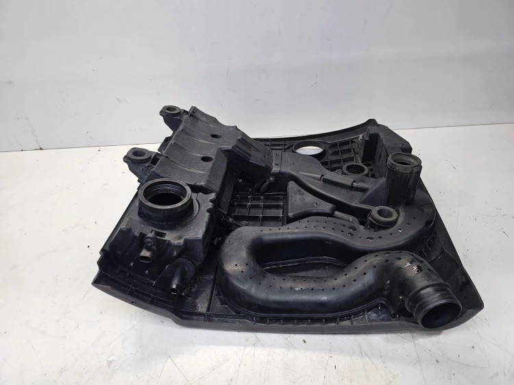 OBUDOWA FILTRA POKRYWA AUDI A3 8P 1.6 MPI 03C129607P