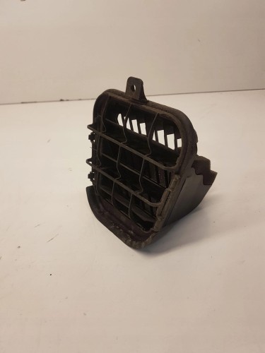 KRATKA POWIETRZA TYŁ AUDI A6 C7 4G9819161 LT PT