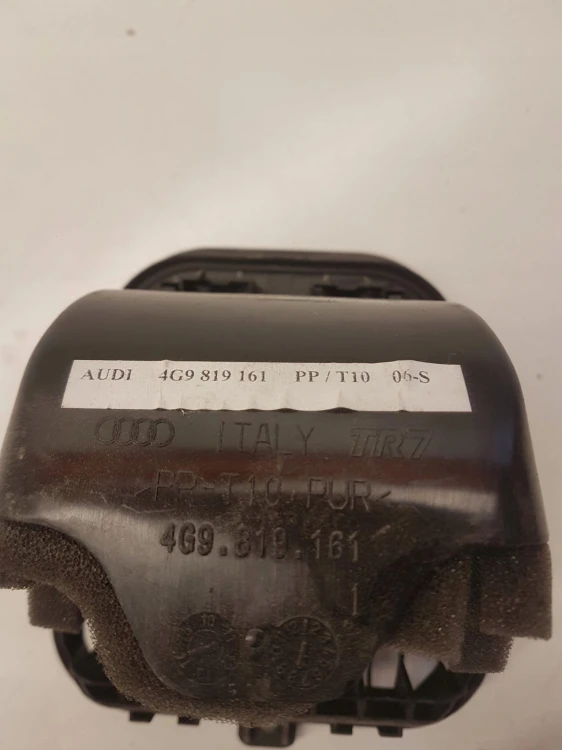 KRATKA POWIETRZA TYŁ AUDI A6 C7 4G9819161 LT PT