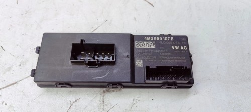 STEROWNIK KLAPY BAGAŻNIKA AUDI A4 B9 Q7 4M0959107B