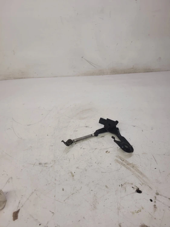 CZUJNIK POZIOMOWANIA ŚWIATEŁ AUDI Q5 8R0941309C