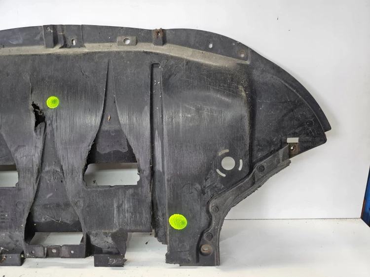 OSŁONA POD SILNIK PŁYTA AUDI A4 B7 8E0863823M
