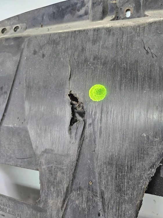 OSŁONA POD SILNIK PŁYTA AUDI A4 B7 8E0863823M