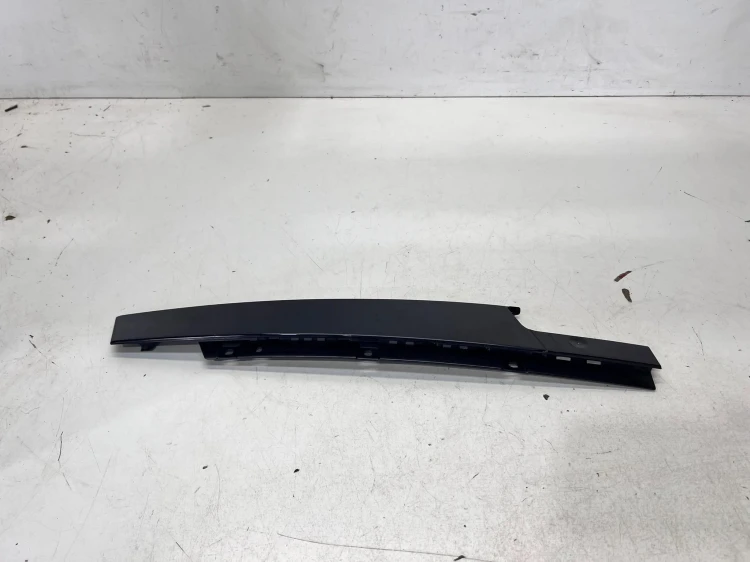 NAKŁADKA OSŁONA SŁUPKA LEWY PRZÓD AUDI A4 B8 8K0837901M POŁYSK