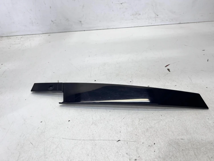 NAKŁADKA OSŁONA SŁUPKA LEWY PRZÓD AUDI A4 B8 8K0837901M POŁYSK
