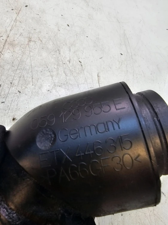 REZONATOR TURBINY AUDI A4 A6 A7 3.0 TDI 059129955E
