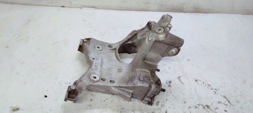 ŁAPA SILNIKA WSPORNIK PRAWY AUDI A6 C8 80A399296S